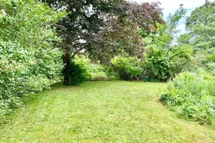 26 Winthrop Ave, Oak Bluffs, MA 02557 - Photo 7
