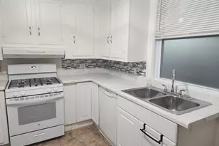 290 Highland Ave, Quincy, MA 02170 - Photo 3