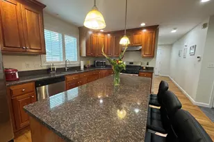 45 Crescent Rd, Needham, MA 02494 - Photo 5