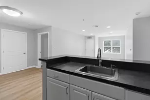 30 Franklin St, Malden, MA 02148 - Photo 9