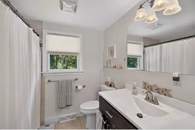 1229 American Legion Hwy, Westport, MA 02790 - Photo 15