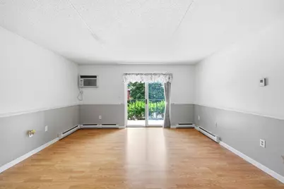 36 Maple Crest Cir #F, Holyoke, MA 01040 - Photo 5