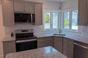 100 Sheridan Ave, Medford, MA 02155 - Photo 9
