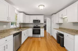 11 Baker St, Halifax, MA 02338 - Photo 7
