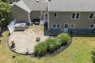 11 Baker St, Halifax, MA 02338 - Photo 3