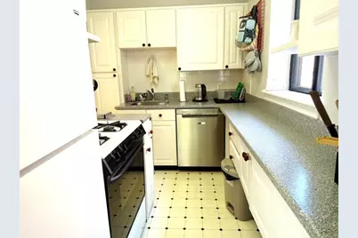69 Strathmore Rd #6, Boston, MA 02135 - Photo 5