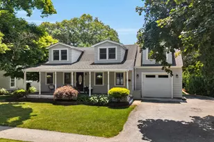 86 Grosvenor Rd, Needham, MA 02492 - Photo 3