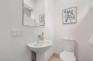 149 Raymond St, Cambridge, MA 02140 - Photo 11