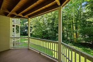 23 Randolph Pl, Northampton, MA 01060 - Photo 17
