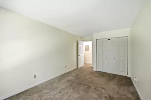 23 Randolph Pl, Northampton, MA 01060 - Photo 13