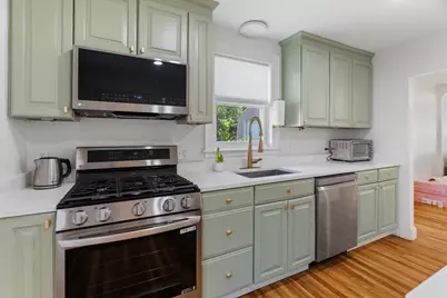 56 Congress Place, Dedham, MA 02026 - Photo 13