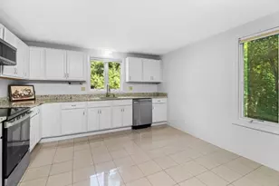 46 Pinebrook Ln, Easton, MA 02375 - Photo 9