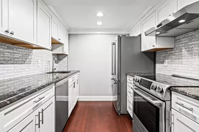 108 Peterborough St #7A, Boston, MA 02215 - Photo 9