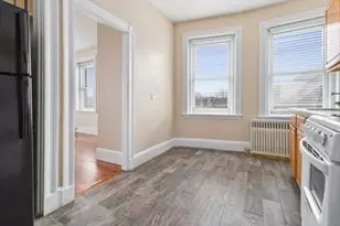 280 Cross, Malden, MA 02148 - Photo 5