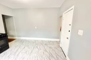 37 Hamilton St, Everett, MA 02149 - Photo 13