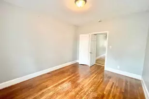 37 Hamilton St, Everett, MA 02149 - Photo 5