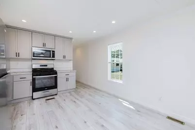1346 Newport Ave #A2, Attleboro, MA 02703 - Photo 9