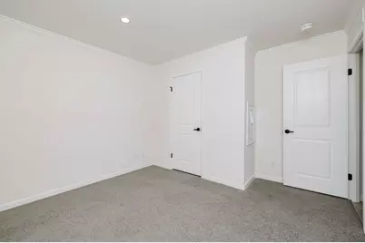 1346 Newport Ave #A3, Attleboro, MA 02703 - Photo 17