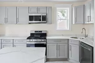 57 Yale St, Medford, MA 02155 - Photo 15