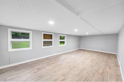 83 Rolf Ave, Chicopee, MA 01020 - Photo 13