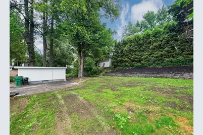 83 Rolf Ave, Chicopee, MA 01020 - Photo 25