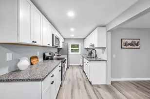 83 Rolf Ave, Chicopee, MA 01020 - Photo 9
