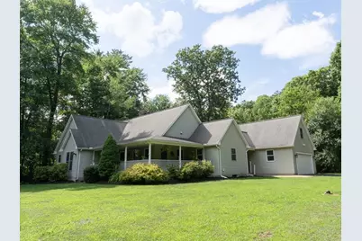 132 Springfield Rd, Belchertown, MA 01007 - Photo 1