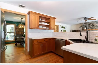 132 Springfield Rd, Belchertown, MA 01007 - Photo 5