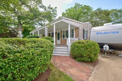 403 Valley Rd, New Bedford, MA 02745 - Photo 5