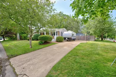 403 Valley Rd, New Bedford, MA 02745 - Photo 7