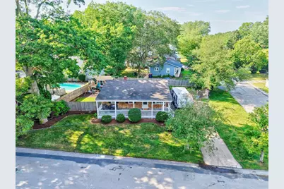 403 Valley Rd, New Bedford, MA 02745 - Photo 3