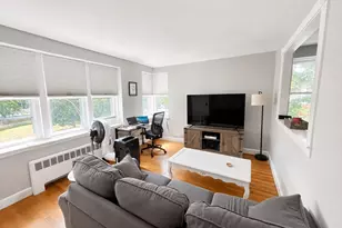 135 Farragut Rd, Boston, MA 02127 - Photo 3