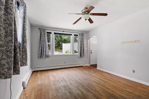 232 Hudson St, Marlborough, MA 01752 - Photo 11