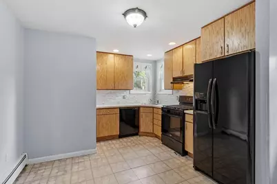 232 Hudson St, Marlborough, MA 01752 - Photo 17