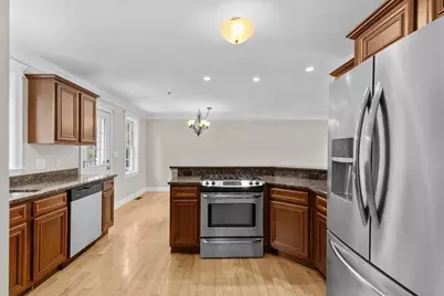 4 Cassidy Pl #4, Bridgewater, MA 02324 - Photo 7