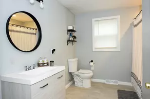 150 Hathaway Rd, Acushnet, MA 02743 - Photo 13