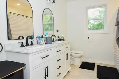 150 Hathaway Road, Acushnet, MA 02743 - Photo 19