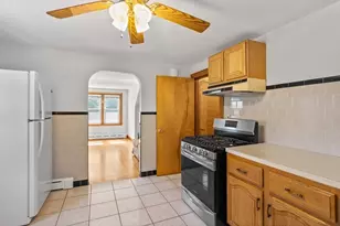 17 Benson Ave, Framingham, MA 01702 - Photo 7
