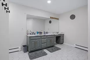 1565 W, Wrentham, MA 02093 - Photo 23