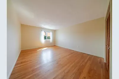 351 Pleasant St #9, Northampton, MA 01060 - Photo 21