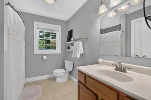 100 Mechanic St, Warren, MA 01083 - Photo 11