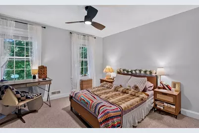 100 Mechanic St, Warren, MA 01083 - Photo 19
