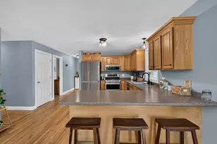 100 Mechanic St, Warren, MA 01083 - Photo 7