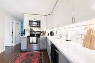 1185 Adams St, Boston, MA 02124 - Photo 11