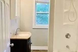 684 Washington St, Braintree, MA 02184 - Photo 5
