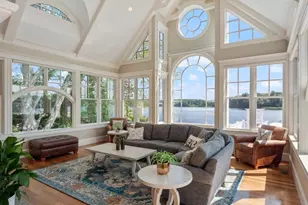 435 Main St, Amesbury, MA 01913 - Photo 9