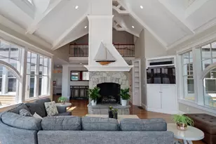 435 Main St, Amesbury, MA 01913 - Photo 11