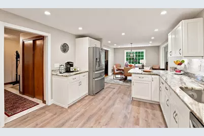 12 Swanson Rd, Framingham, MA 01701 - Photo 15