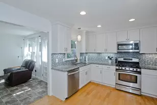 271 Brookwood Dr, Longmeadow, MA 01106 - Photo 9