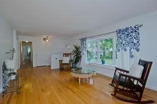271 Brookwood Dr, Longmeadow, MA 01106 - Photo 5